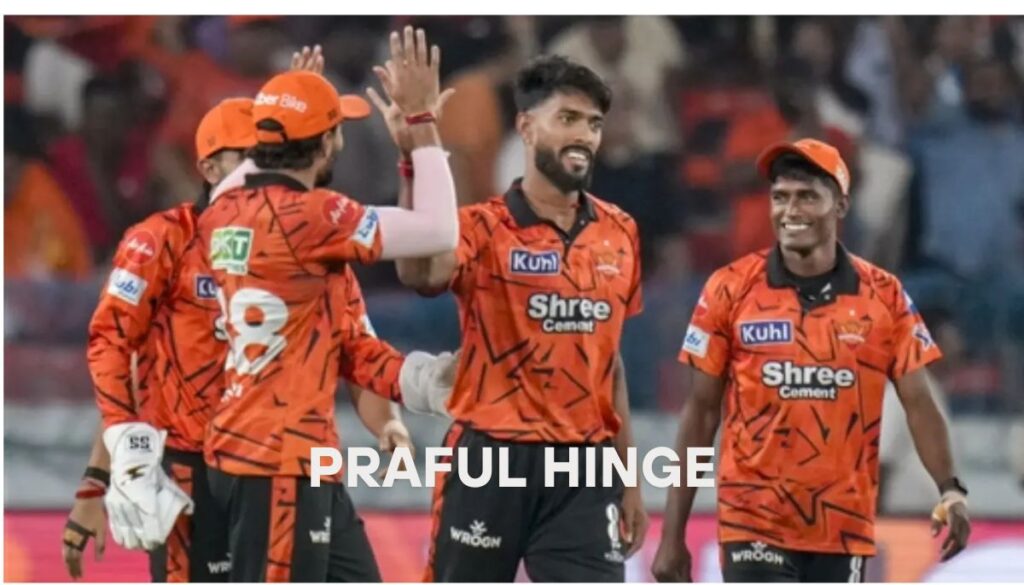 Current image: Praful Hinge IPL 2026 debut में Sunrisers Hyderabad के लिए गेंदबाजी करते हुए
